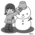 雪だるまを作る女の子(モノクロ)